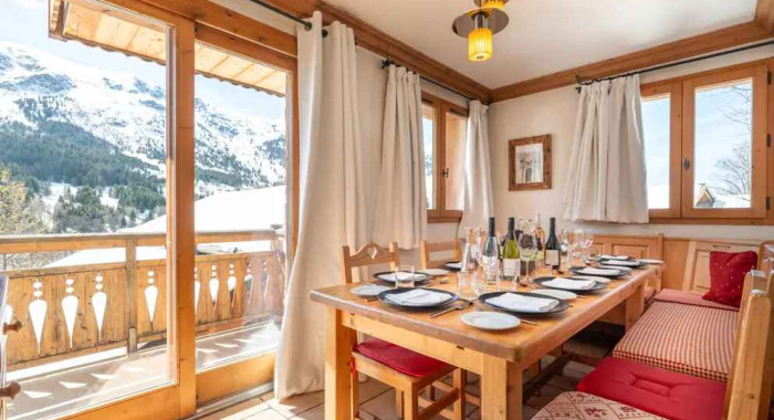 Chalet Oxalys, Meribel ski chalet, image 3